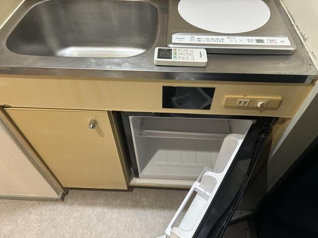 横浜市戸塚区戸塚町のアパートのキッチン