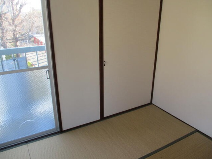 植野マンションの収納