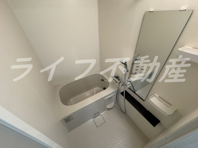 リヴェント玉造の浴室|落ち着いた空間のお風呂です