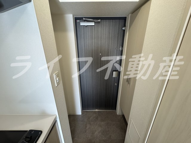 リヴェント玉造の玄関|収納もある玄関です