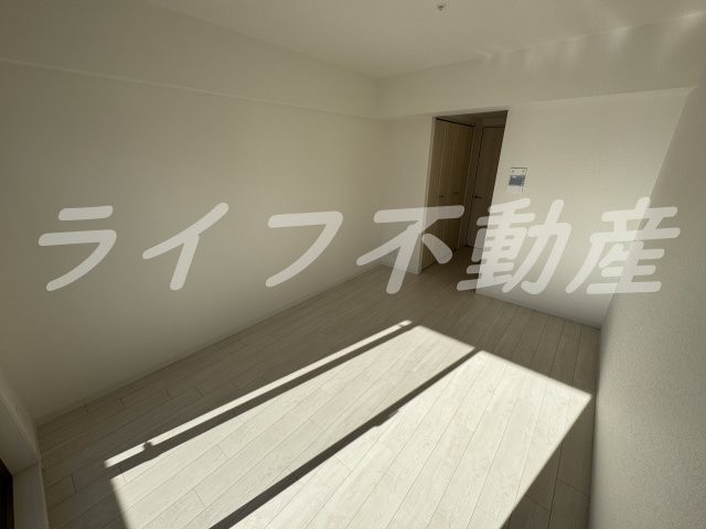 リヴェント玉造の洋室|コンパクトで使いやすい洋室です