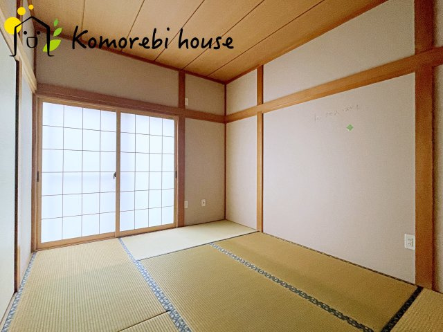鴻巣市宮地2丁目　中古一戸建ての和室|26.7.13　撮影済み