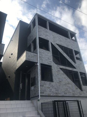 アドバンス香椎参道A棟