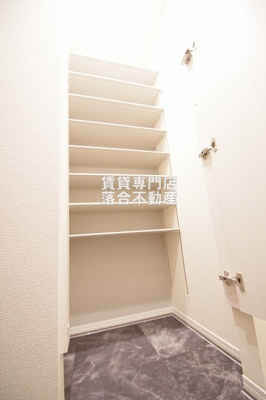【収納】 | Grand station宮上Ⅰ | たっぷり入る玄関収納♪