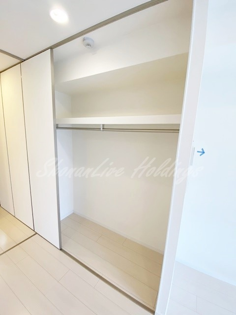 藤沢市亀井野１丁目の賃貸マンションの収納