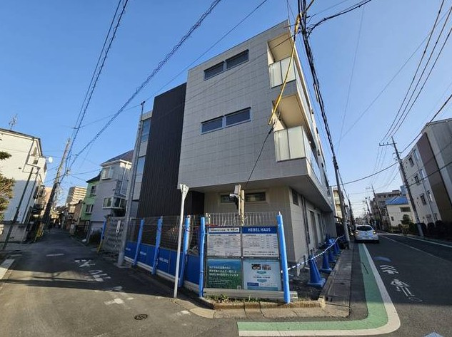 テラスニシキの外観