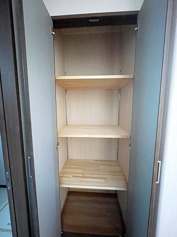 【エコnaホーム】　郡山市小原田1丁目　小原田小・小原田中の収納|日用品や防災グッズなどの保管に便利な収納もございます！