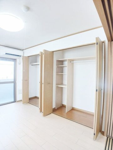 レルベ保田窪の収納|こまごまとしたものを収納できそうですね