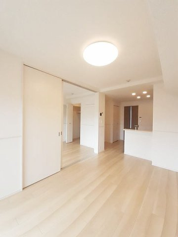 アニメートグレイスの居間・リビング|ゆったりとしたリビングです