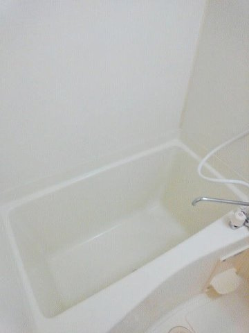 レルベ保田窪の浴室|きれいなお風呂です