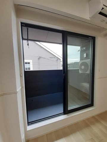 エステリーゼのバルコニー|お洗濯にも便利なバルコニー付き