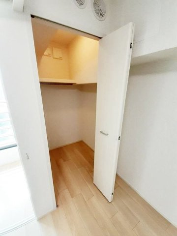 レイクサイド　エスポワールの収納|こまごまとしたものを収納できそうですね