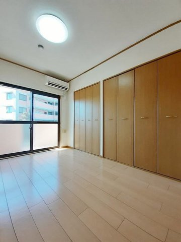 アニバーサリーの内装|きれいな内装です