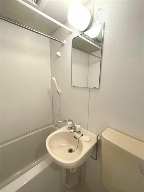 エスパシオ王子神谷の洗面所