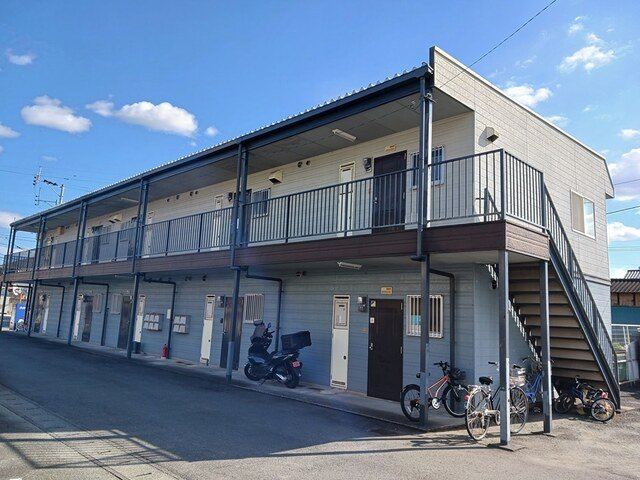 グリーンハイツ大川