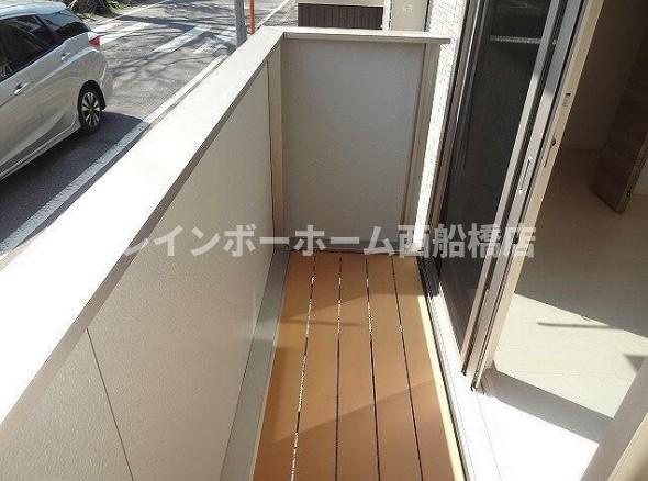ESTASIA船橋日大前のバルコニー