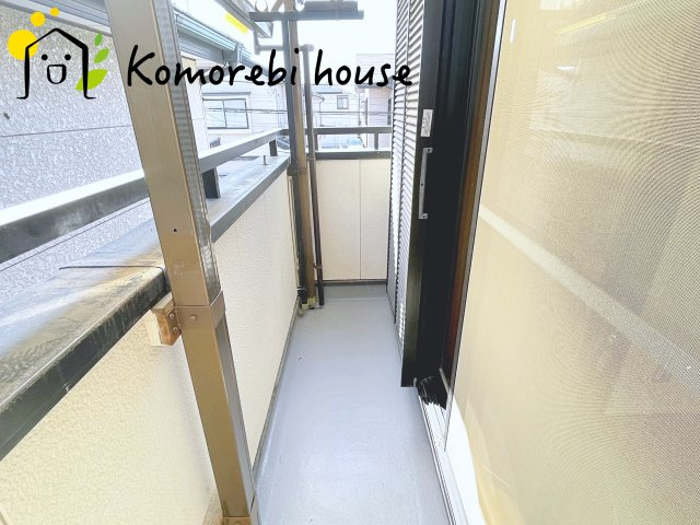 さいたま市見沼区島町　中古一戸建てのバルコニー|広々としたバルコニーです