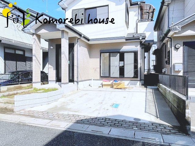さいたま市見沼区島町　中古一戸建ての駐車場|駐車場があるので、車を買う予定の方も安心です