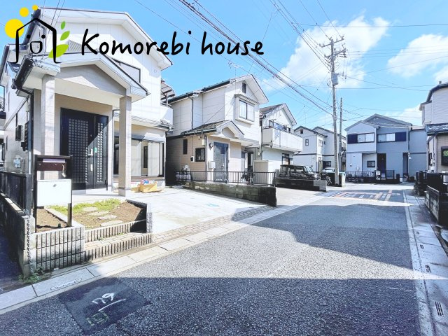 さいたま市見沼区島町　中古一戸建ての前面道路含む現地写真|前面道路含む現地写真です