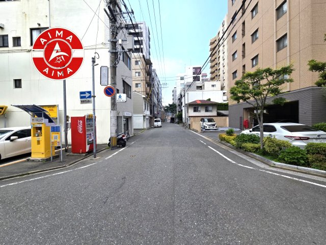 コスモ博多古門戸のランドリースペース|ランドリースペースとなります。広々して有効的にご使用できます。 