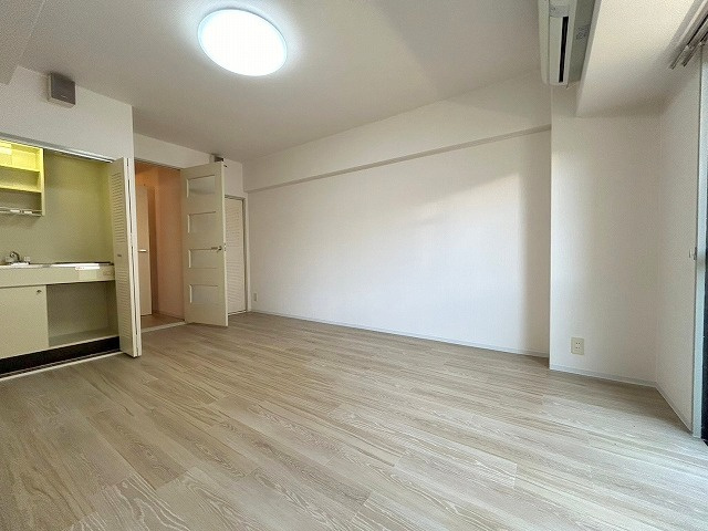 サニーセレクトコーポの居間・リビング