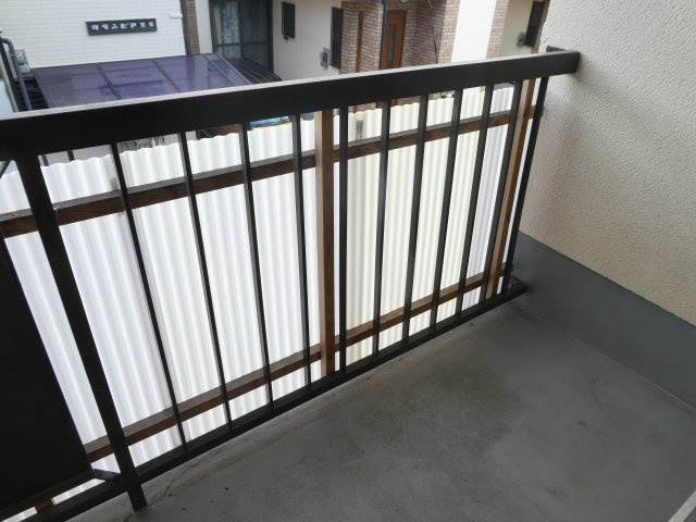 CREA中野町のバルコニー