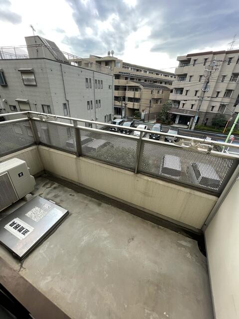 パールロイヤルYUKIのバルコニー