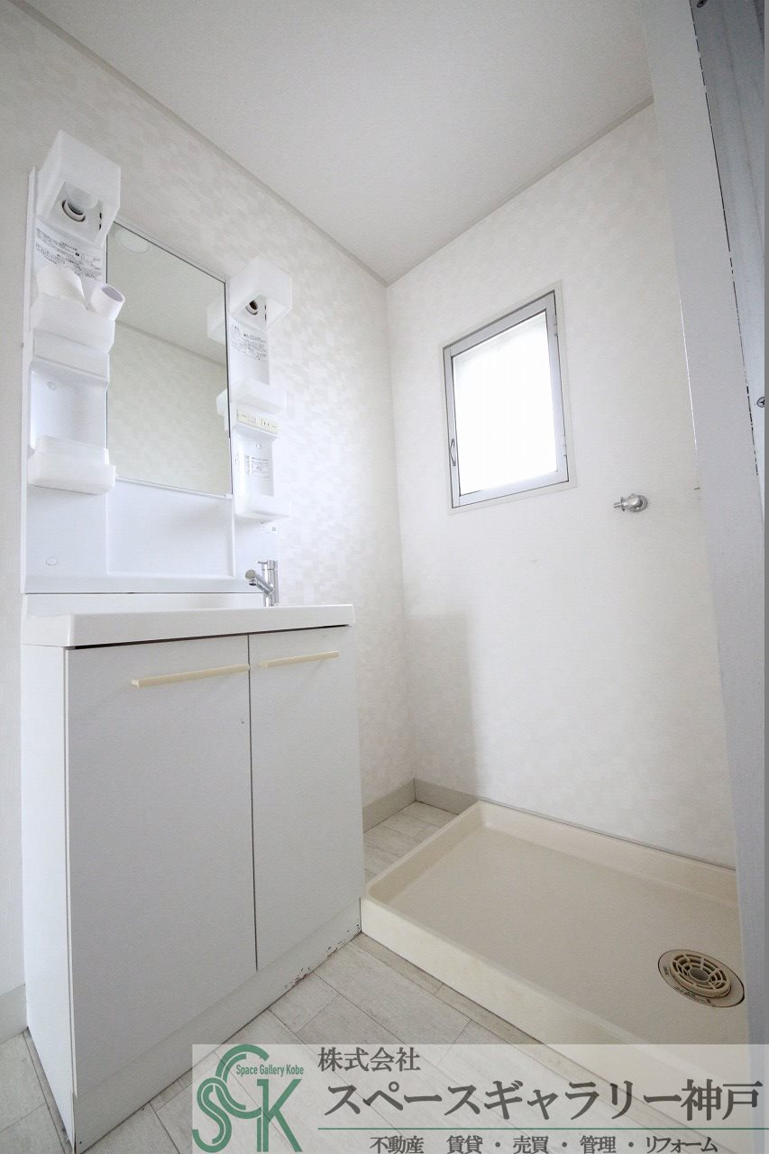 大沢マンションの洗面所|※お部屋により仕様が異なる場合があります※