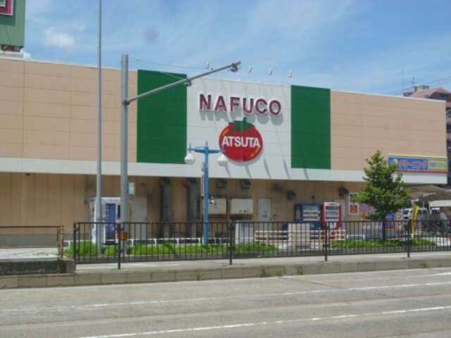 パライソ熱田六番町　B棟の周辺