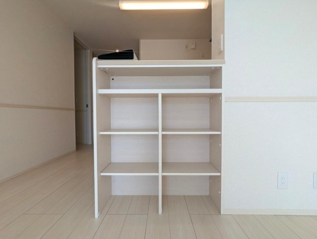 パライソ熱田六番町　B棟の居間・リビング