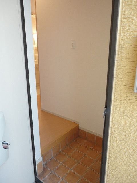 ベルハイツの玄関