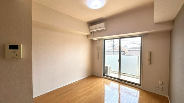 ＣＡＳＡ八番館の洋室