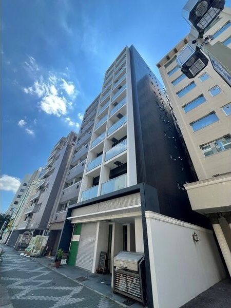 エルスタンザ栄南の外観