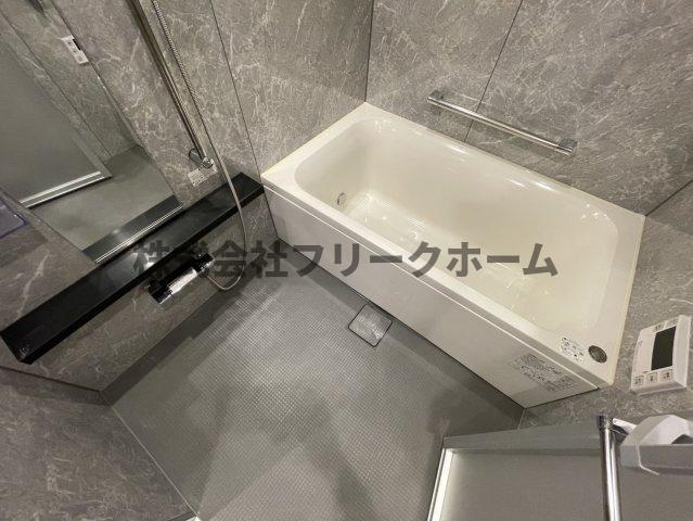 三鷹市下連雀４丁目の賃貸マンションの浴室