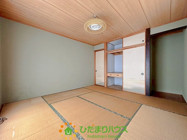 久喜市西大輪4丁目　中古一戸建ての収納