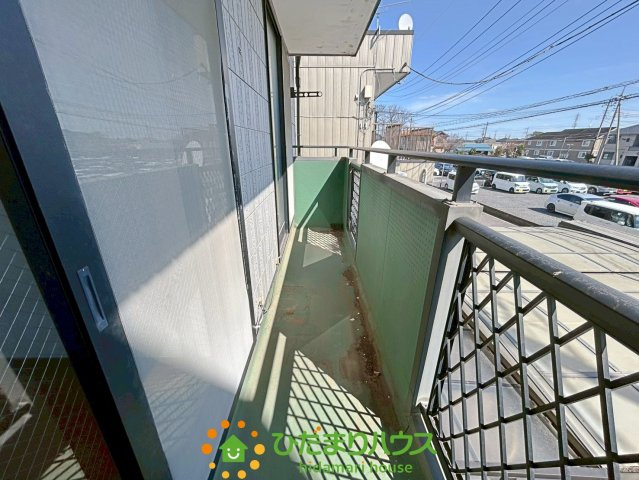 久喜市西大輪4丁目　中古一戸建てのバルコニー