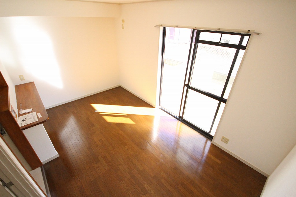 コーポすみれの居間・リビング|※お部屋により仕様が異なる場合があります※