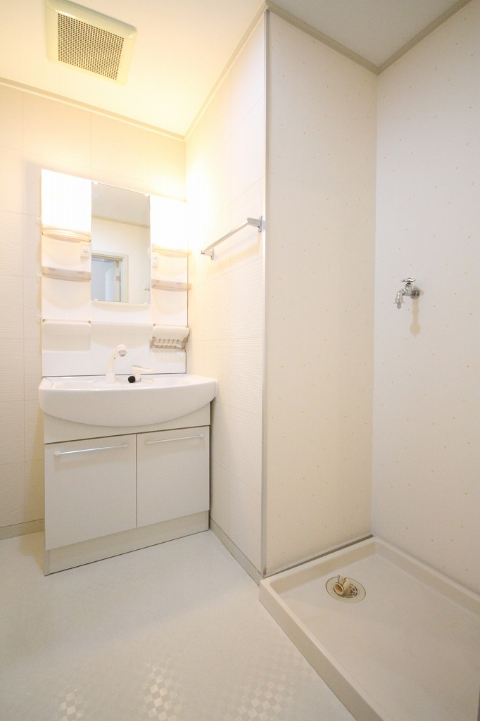 コーポすみれの洗面所|※お部屋により仕様が異なる場合があります※