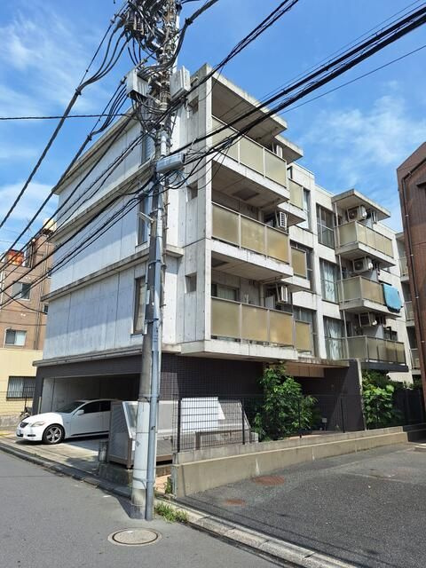 ラ・プラージュ