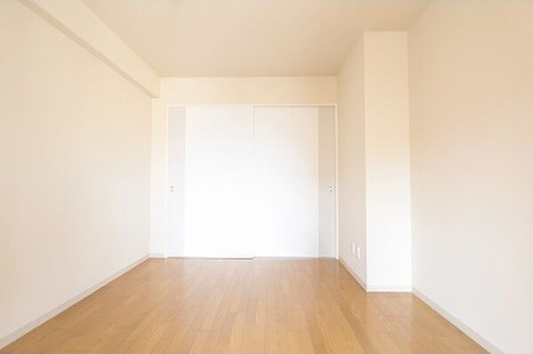 シャトーヨサミ　　刈谷市の賃貸ならクラスホーム刈谷店の洋室