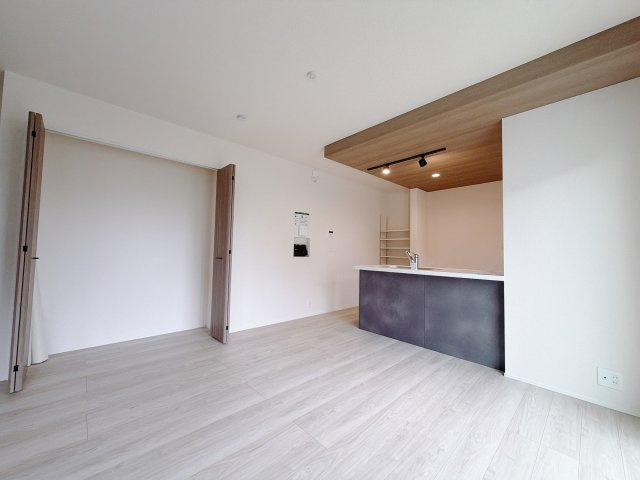 【新築戸建】前橋市朝倉町3丁目01期のダイニング|■ダイニング｜忙しい朝でもご家族そろってお食事を楽しんでいただける、ゆとりあるダイニングスペース。