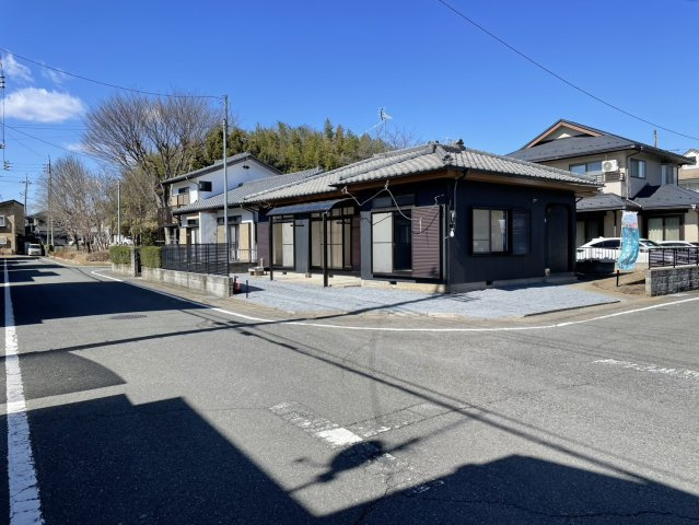 【前面道路含む現地写真】 | 高崎市八幡町　平屋再生住宅