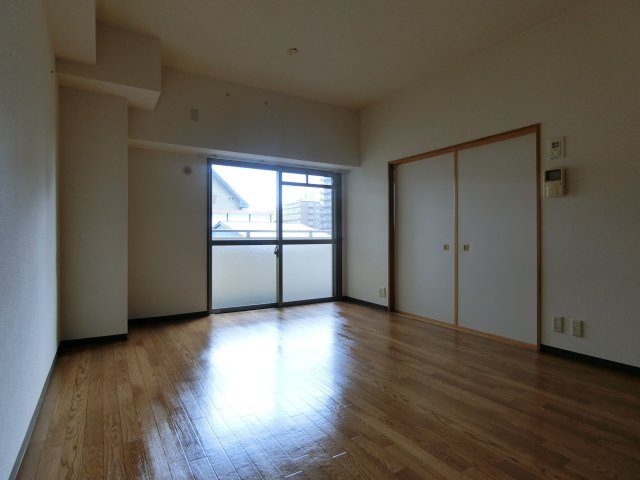 イリス南茨木の内装