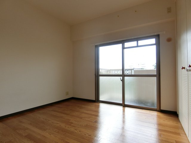 イリス南茨木の寝室