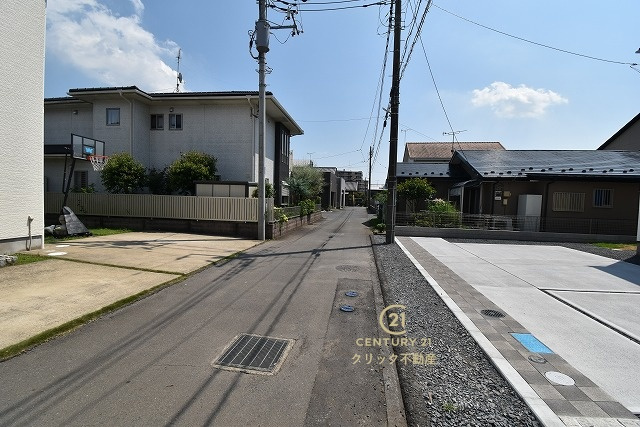 ブルーミングガーデン  水戸市赤塚１丁目　1の前面道路含む現地写真|現地撮影（2026年7月）