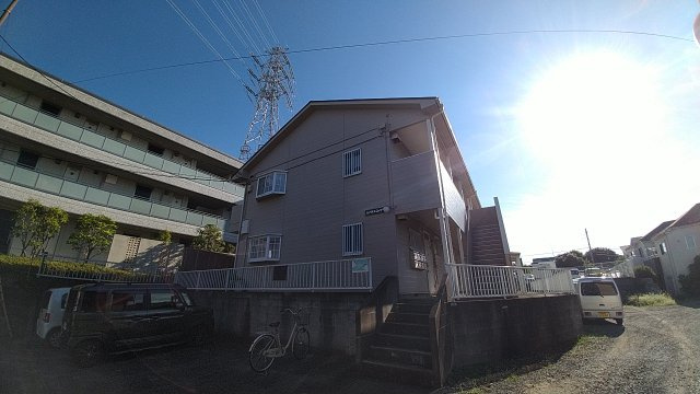 朝霞市栄町１丁目のアパート