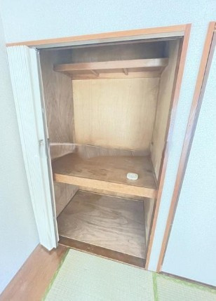 ハイム稲荷坂の収納