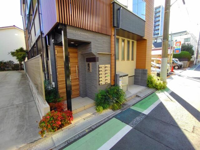 【エントランス】 | Ｖｉｌｌａｂｒｉｓｅ常盤