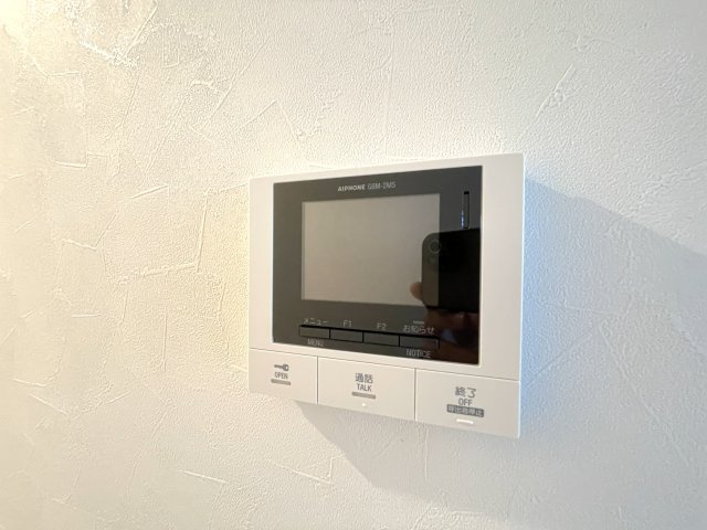 アンビション豊春のセキュリティ|※同タイプ・別室の写真になります。