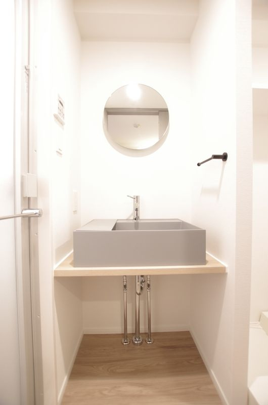 ベルグレードKAMEIDOの独立洗面台